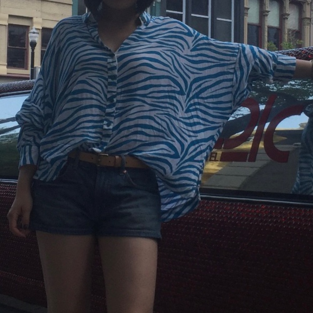 Urban Outfitters Batwing Long Sleeve Shirt, Size S-M - Picture 5 of 16